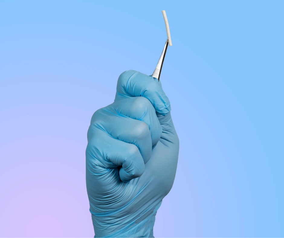 Cấy que tránh thai