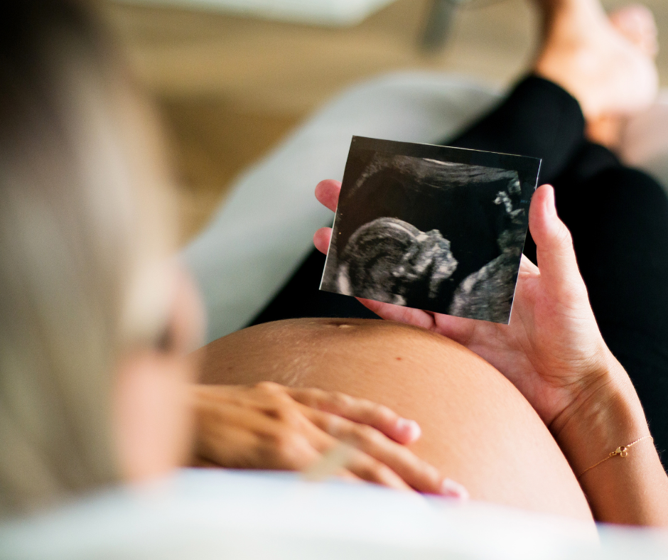 Dấu Hiệu Và Cách Nhận Biết Có Thai Ở Phụ Nữ Bằng Cách Nào? 6 Cách nhận biết phụ nữ có thai bằng siêu âm
