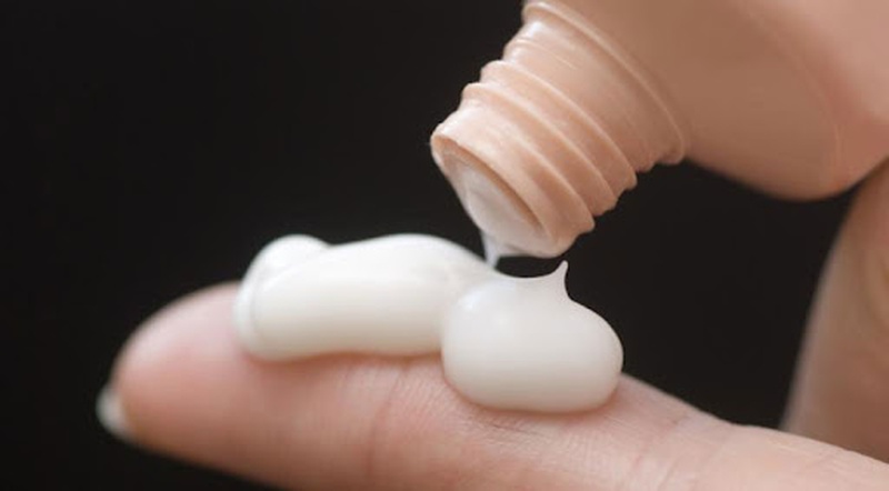 Bí Quyết "Chọn Gel Bôi Trơn Phù Hợp": Nâng Cao Cảm Xúc, An Tâm "Yêu" 17 Bí Quyết "Chọn Gel Bôi Trơn Phù Hợp": Nâng Cao Cảm Xúc, An Tâm "Yêu"