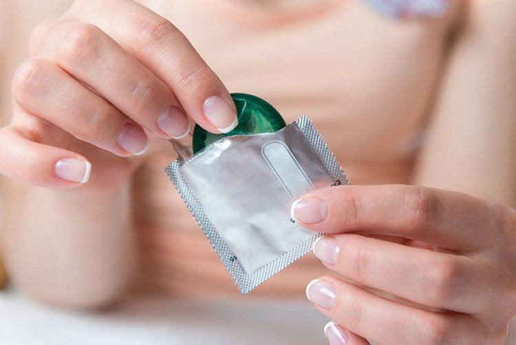 Lợi ích của bao cao su: Tất cả những gì bạn cần biết để bảo vệ sức khỏe tình dục 3 medium 20190905 094729 840536 1 39830 max 1800x1800 jpg e1dba4b558 1